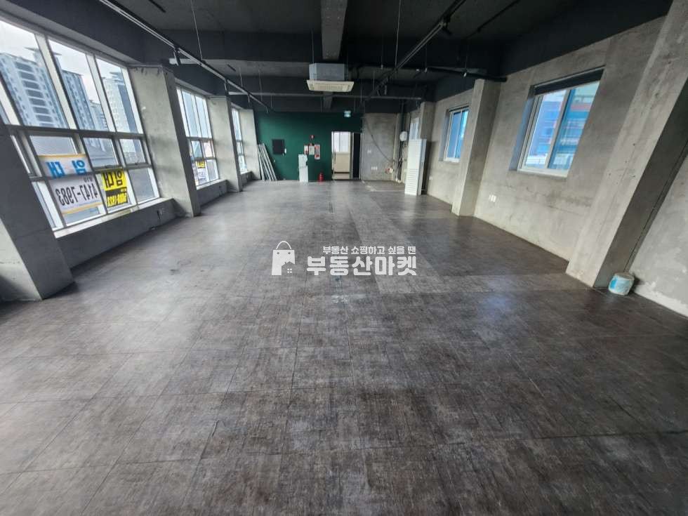 전남광주 광산구 수완동 수완동 수완파출소 부근/ 4층 상가 사무실 임대~~!! 월세 매물번호 16603 사진 2