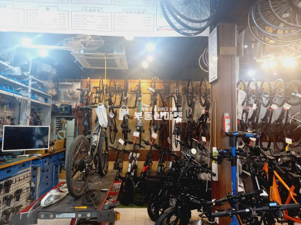 전남광주 남구 월산동 대단위 아파트 단지 앞 대로변 광고효과 위치 좋은 1층~2층 복층 상가 임대~ 월세 매물번호 12658 사진 3