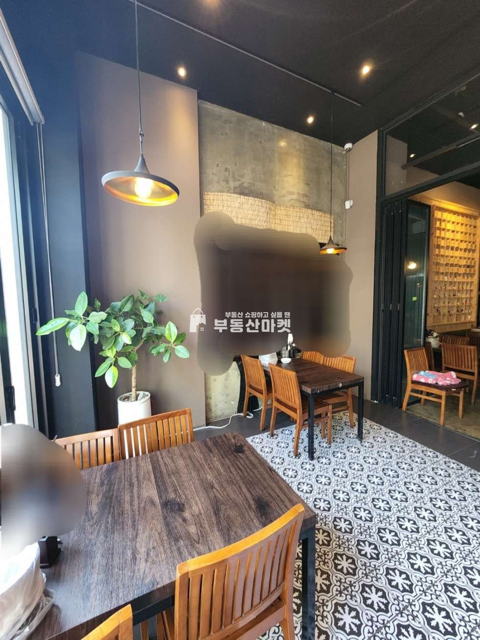 전남광주 북구 용봉동 용봉동전철우 상권최상 메인대로변 현성업중 1층상가 임대 월세 매물번호 11071 사진 1