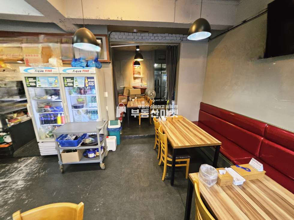 전남광주 북구 오치동 오치동 먹자메인거리 상권최상위치 1층상가 월세 매물번호 17633 사진 1