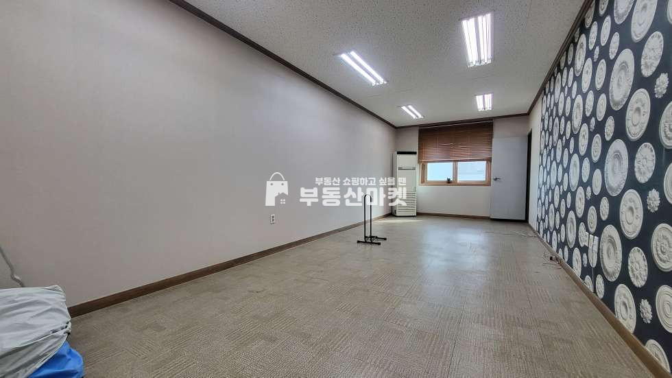 전남광주 북구 본촌동 본촌동 지산중인근 2층 사무실임대ㅣ인테리어 깔끔, 내부화장실ㅣ자유업종만 가능 월세 매물번호 17751 사진 3