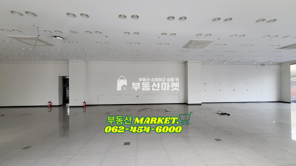 전남광주 서구 치평동 상무역 사거리 코너 1층 상가임대ㅣ아파트 배후 상권ㅣ유동인구 최상ㅣ프랜차이즈, 안테나 사업 적합 월세 매물번호 17792 사진 2
