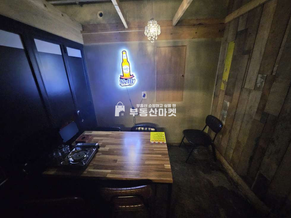 전남광주 북구 용봉동 전철우사거리 먹자메인상권 상권최상 1층상가 월세 매물번호 17871 사진 3