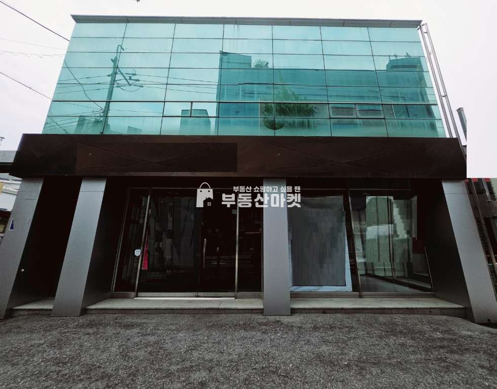 전남광주 동구 학동 학동 역세권 대로변 ㅣ 건물전체사용 가능 1+2층 층별분할가능ㅣ 대형평수 ㅣ 시비권없음 월세 매물번호 17911 사진 2