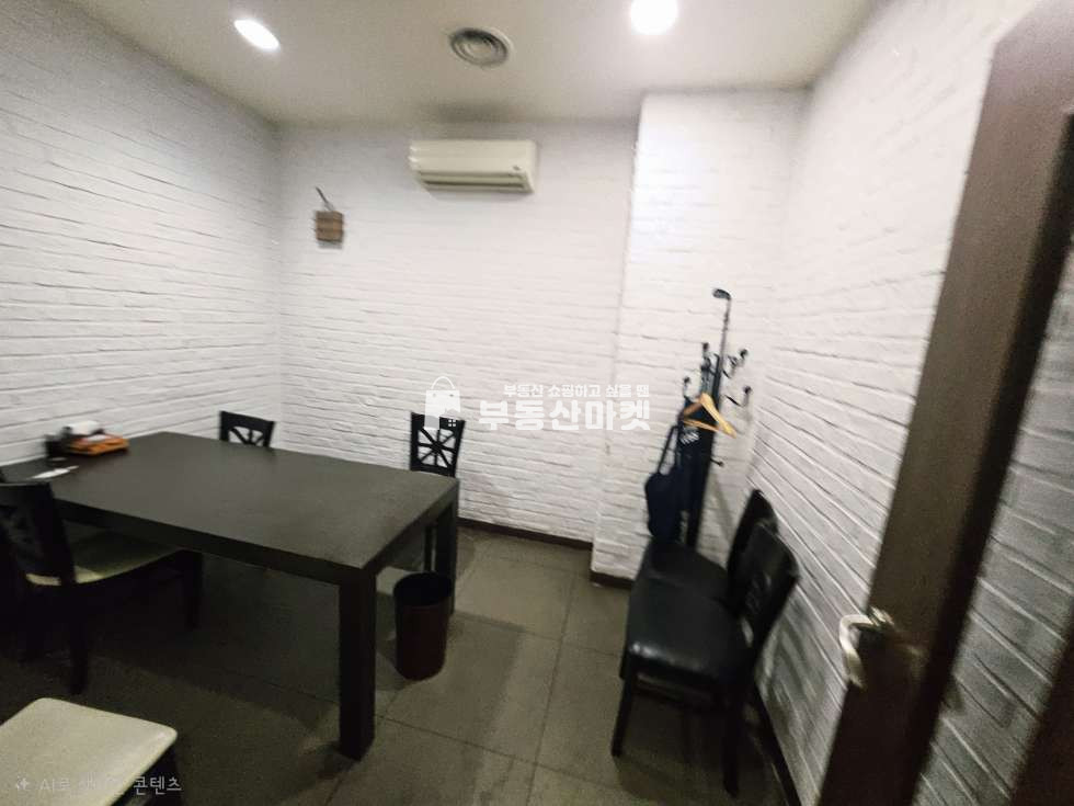 전남광주 서구 치평동 치평동ㅣ오피스메인거리ㅣ프랜차이즈 밀집ㅣ유동인구多ㅣ인테리어깔끔 월세 매물번호 18072 사진 2