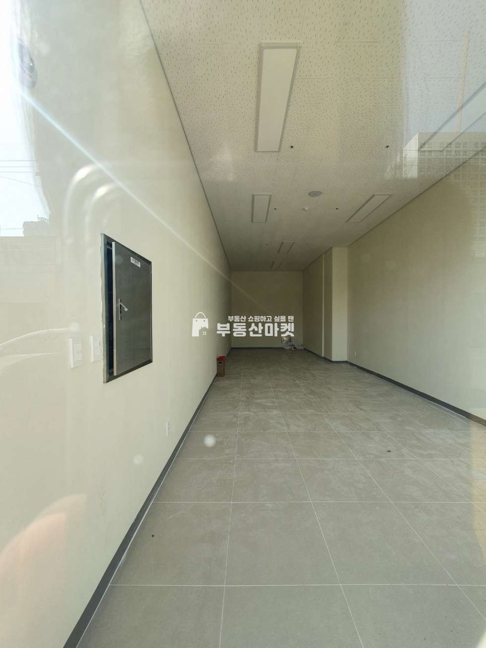 전남광주 북구 신안동 광주역 신안대라수 1층 무권리상가 임대 (판매점, 프렌차이즈,카페, 뷰티미용,빨래방,이동통신,공방 ,사무실 추천) 월세 매물번호 10532 사진 1
