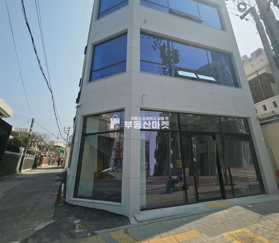 전남광주 북구 중흥동 북구 우산동 중흥동 무등산자이어울림,풍경채 신축 !! 아파트입구 상가 임대시권없음 월세 매물번호 18261 사진 1