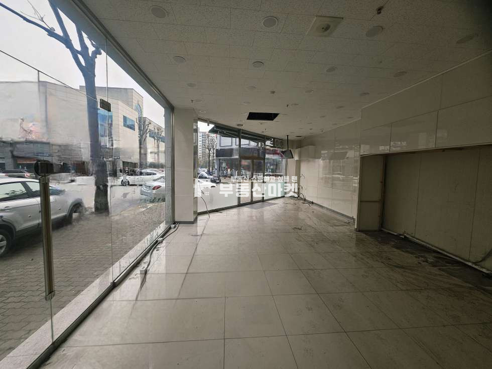 전남광주 광산구 월계동 LC타워인근ㅣ상권최상ㅣ광고효과최상ㅣ즉시입주ㅣ기본인테리어 완비 월세 매물번호 18280 사진 2