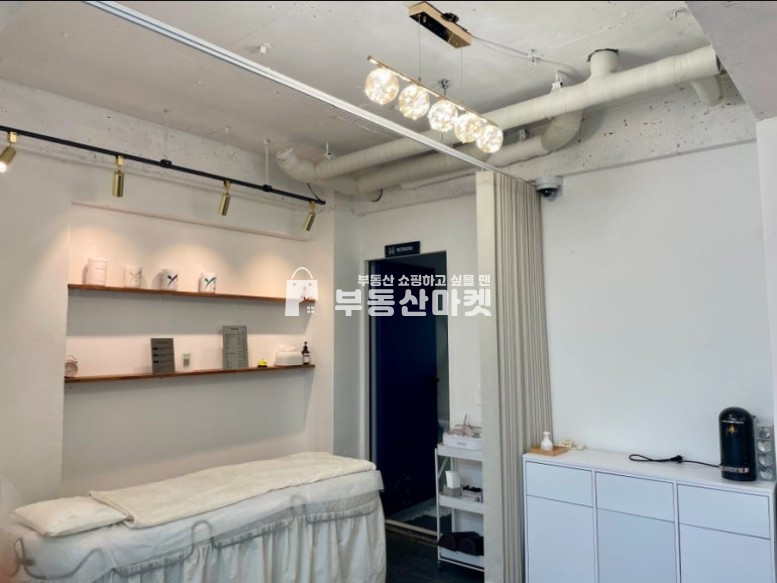 전남광주 서구 쌍촌동 아파트 및 원룸 밀집 지역 주정차 매우편리한 뷰티샵 임대!! 월세 매물번호 18286 사진 4