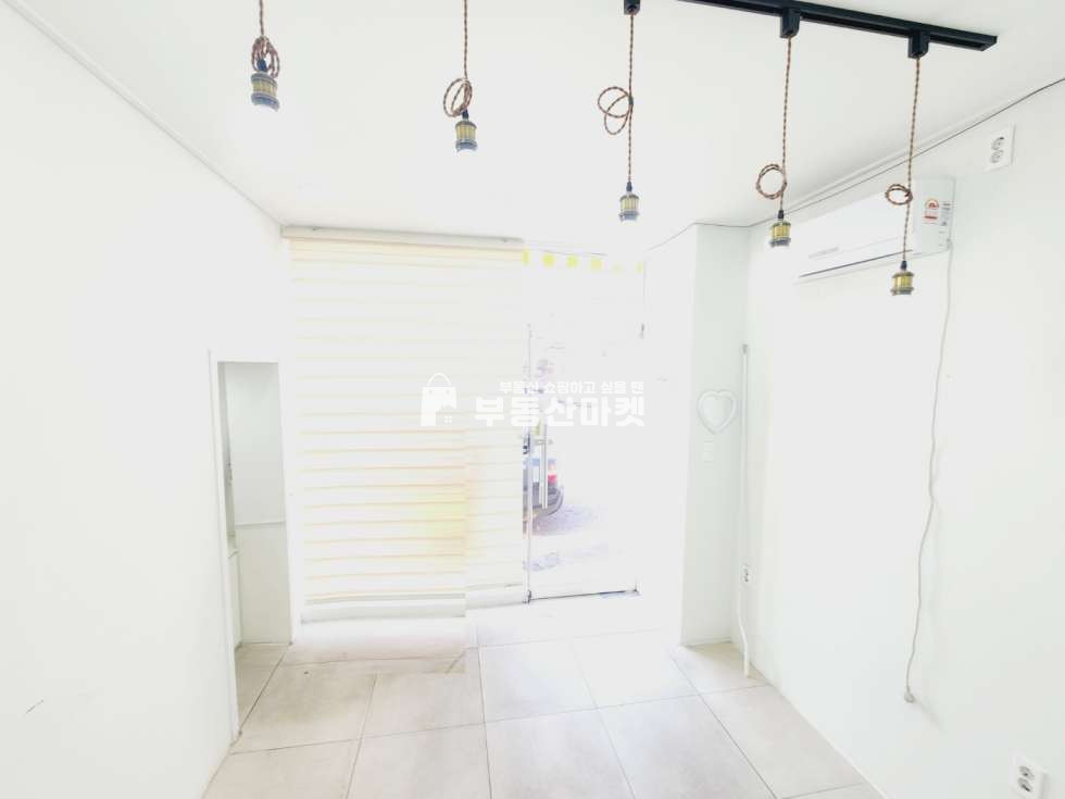 전남광주 북구 우산동 중흥동 우산동 ㅣ 대단지주거밀집지역 대로변코너 ㅣ 무권리 1층상가 임대 월세 매물번호 14724 사진 4