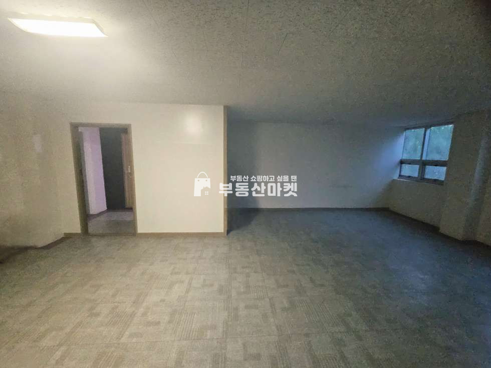 전남광주 북구 일곡동 일곡동ㅣ학교 &편의시설 밀집지역ㅣ대로변위치ㅣ뷰맛집ㅣ인테리어 완비 월세 매물번호 18352 사진 2