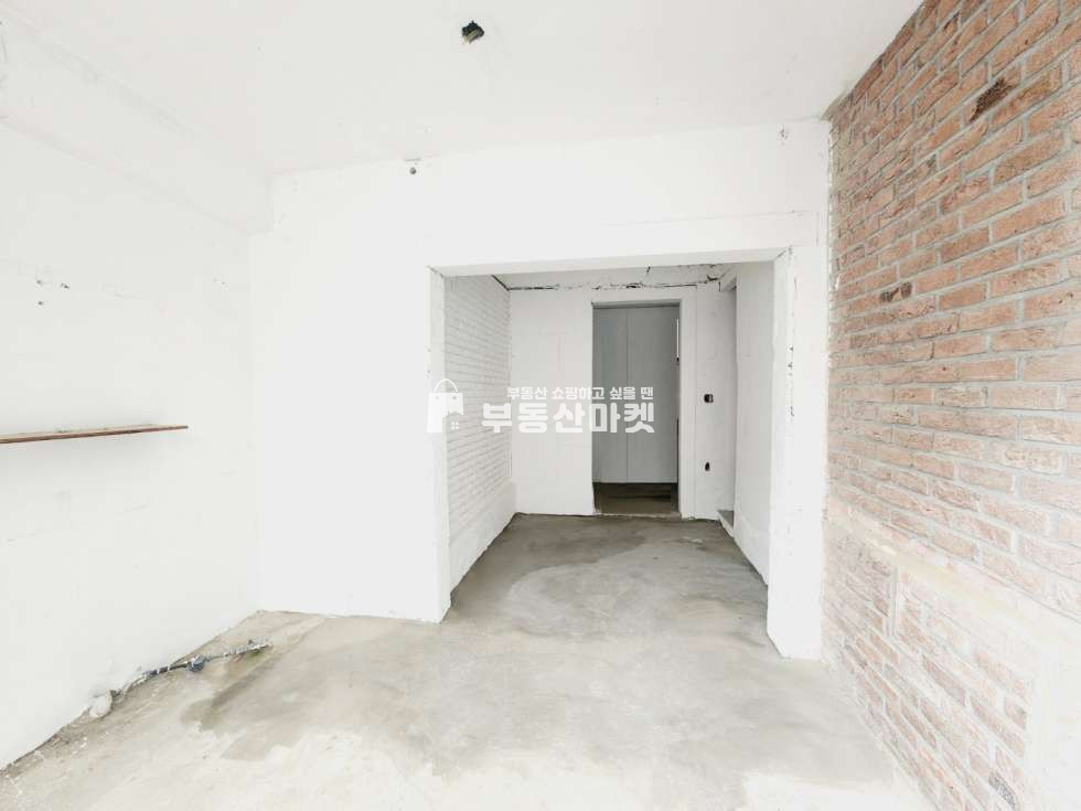전남광주 북구 중흥동 전대후문 유동인구 최다 ㅣ기본인테리어 완비 ㅣ 1층상가임대 (뷰티숍 커피숍 소매점 테이크아웃 프렌차이즈 추천!! ) ㅣ 시비권없음!!! 월세 매물번호 13201 사진 1