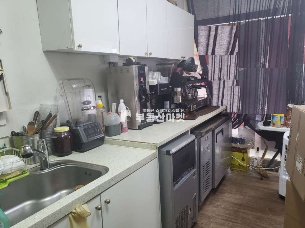 전남광주 북구 용봉동 용봉동 배달음식 (베이커리 카페) 공방 ㅣ 착한임대료 ㅣ 모든업종가 시비권없음!! ㅣ 방있음 월세 매물번호 13259 사진 3