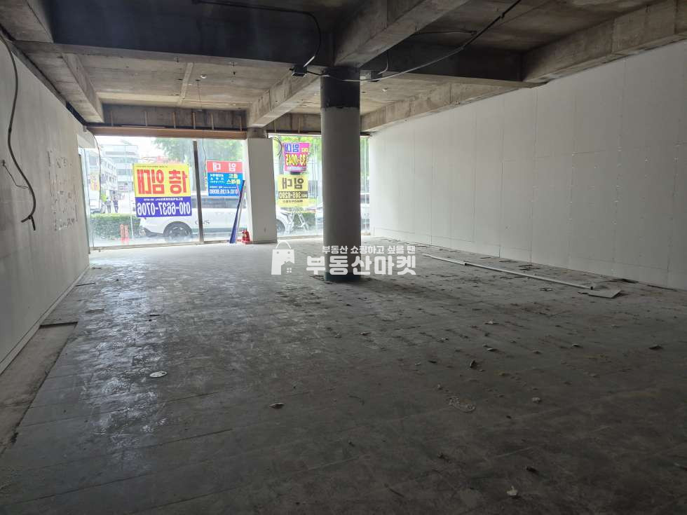 전남광주 서구 화정동 농성동 메인 대로변 구)자동차전시장 1층 상가 임대!! 월세 매물번호 18451 사진 1