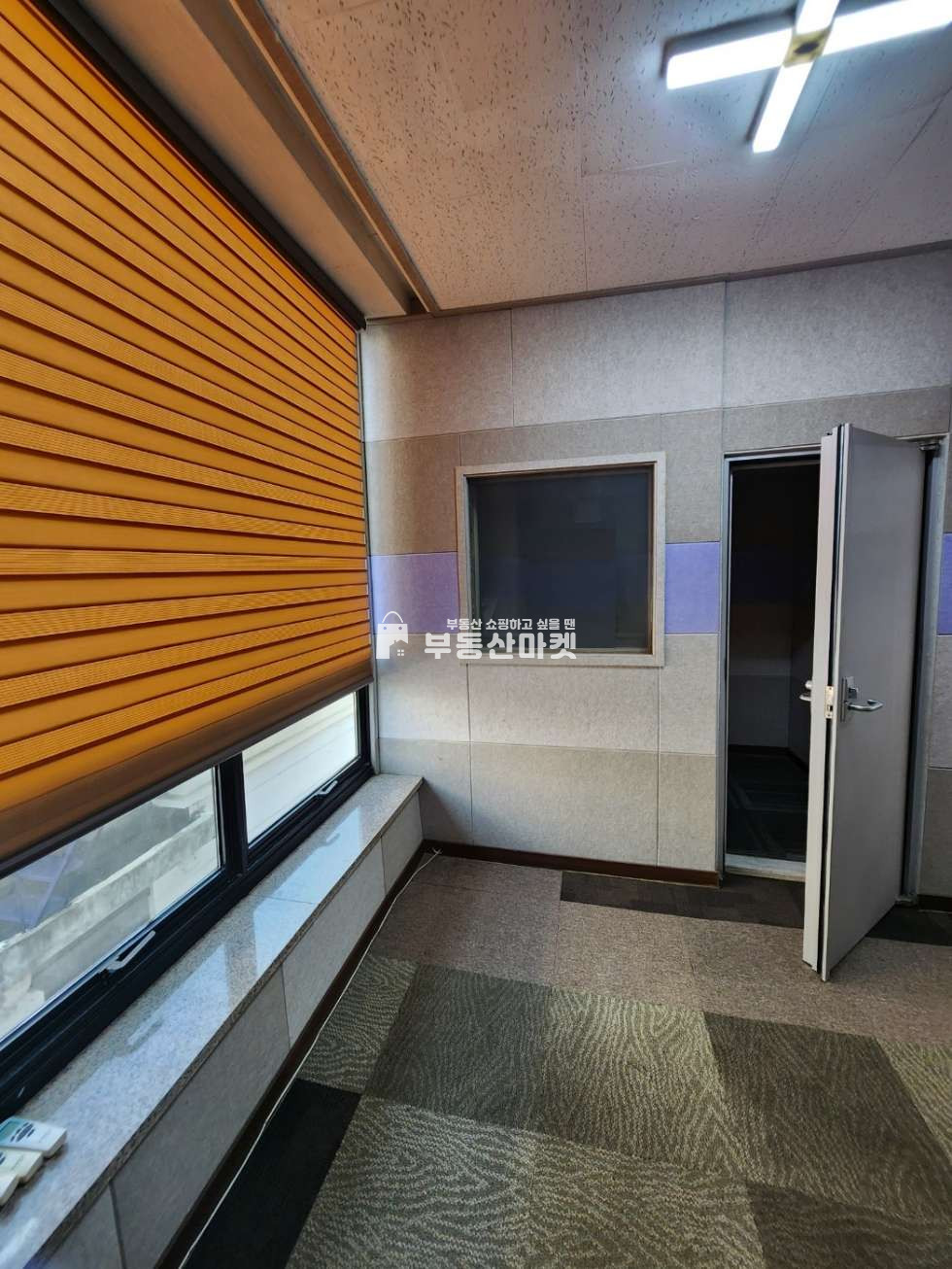 전남광주 북구 중흥동 우산동 중흥동 ㅣ 대로변사거리 ㅣ 홍보효과,접근성최상 ㅣ 주차장완비 주차편리 ㅣ 음악학원, 작업실,사무소 강력추천!! ㅣ시설완비 시비권없음!! 월세 매물번호 13286 사진 4