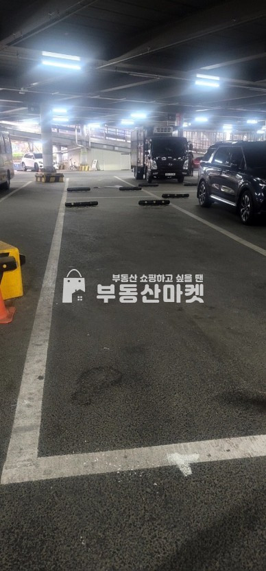 전남광주 북구 중흥동 우산동 중흥동 ㅣ 대로변사거리 ㅣ 홍보효과,접근성최상 ㅣ 주차장완비 주차편리 ㅣ 음악학원, 작업실,사무소 강력추천!! ㅣ시설완비 시비권없음!! 월세 매물번호 13286 사진 6