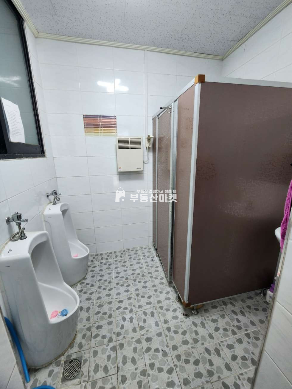 전남광주 북구 중흥동 우산동 중흥동 ㅣ 대로변사거리 ㅣ 홍보효과,접근성최상 ㅣ 주차장완비 주차편리 ㅣ 음악학원, 작업실,사무소 강력추천!! ㅣ시설완비 시비권없음!! 월세 매물번호 13286 사진 7