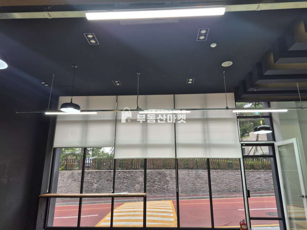 전남광주 서구 금호동 금호동 아파트 대로변 상가/ 판매시설. 카페. 일반음식점. 추천/ 광고효과 좋음. 월세 매물번호 15751 사진 6