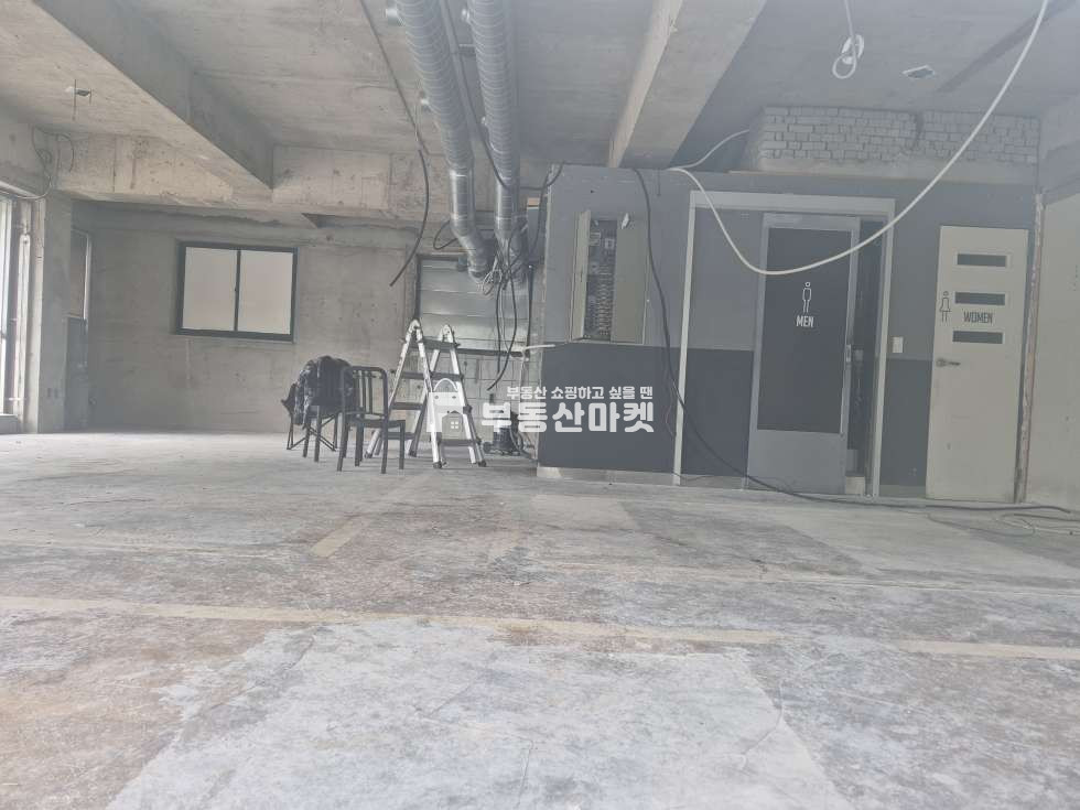 전남광주 남구 백운동 백운동 메인 도로변 1층 코너상가 임대~!! 월세 매물번호 14338 사진 4
