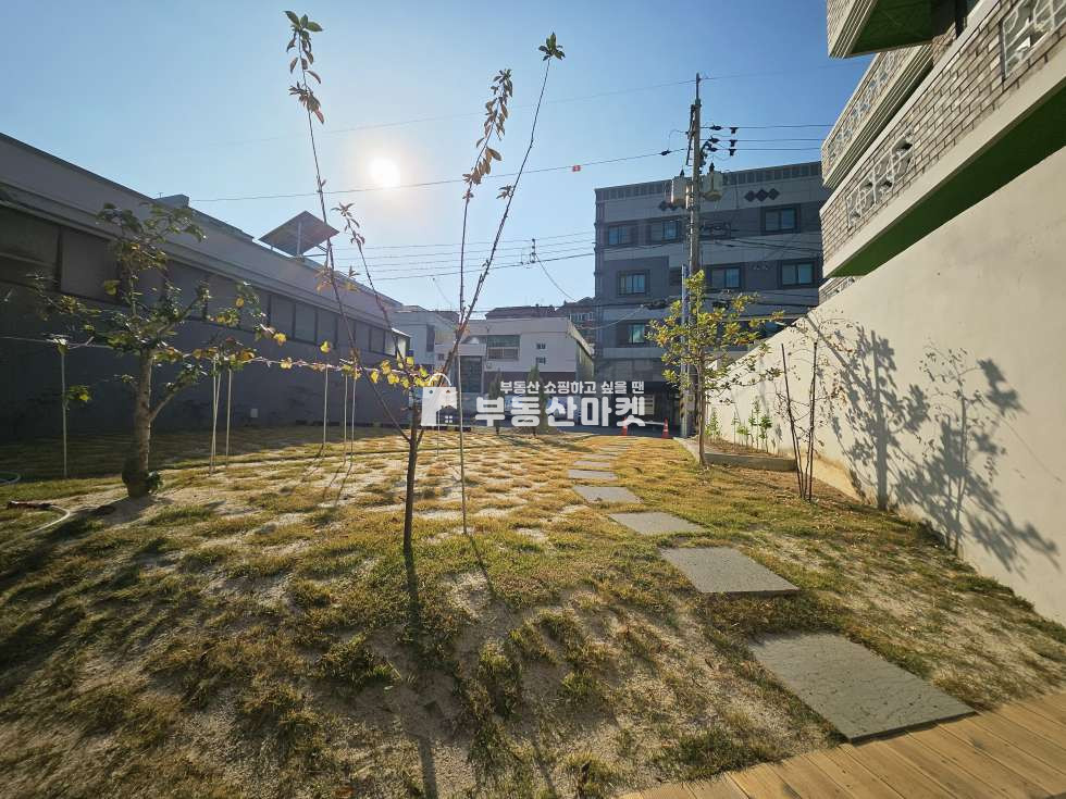전남광주 북구 두암동 두암동 ㅣ 1층 주차장완비 테라스ㅣ 인테리어완비(스튜디오,브런치카페,커피숍,온라인쇼핑몰사무실 강력추천!!) 시권없음 즉시입주가 월세 매물번호 17956 사진 1