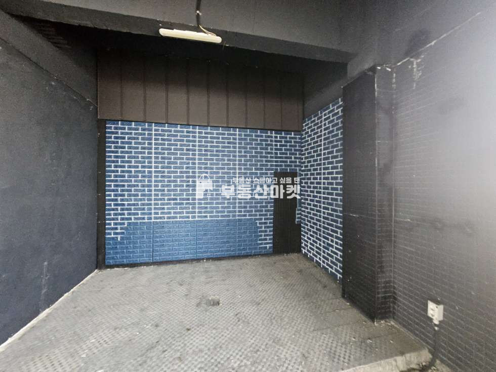 전남광주 광산구 우산동 우산동ㅣ먹자메인거리 위치ㅣ현재공실ㅣ기본인테리어 완비ㅣ즉시입주 월세 매물번호 18241 사진 4