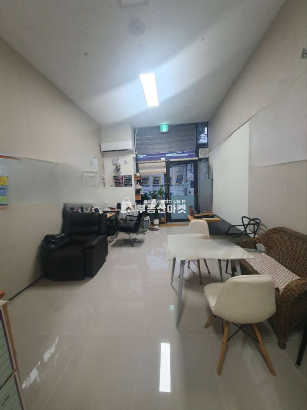 전남광주 북구 신안동 신안동 아파트 1층 전면 넓은 상가 임대 (추천업종 뷰티미용) 월세 매물번호 10542 사진 1